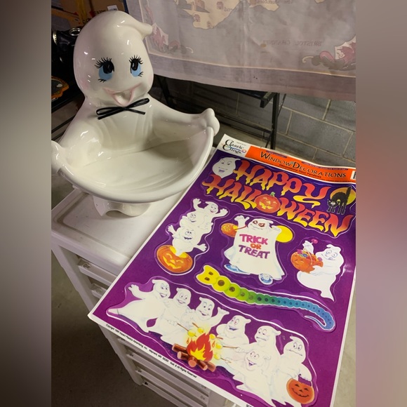 Rare vintage Halloween candy bowl, cute ghost, plus window decorations - Picture 2 of 5